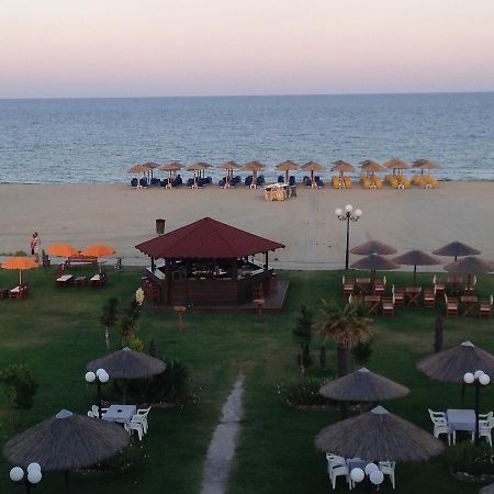 Hotel Akrogiali Korinós 外观 照片