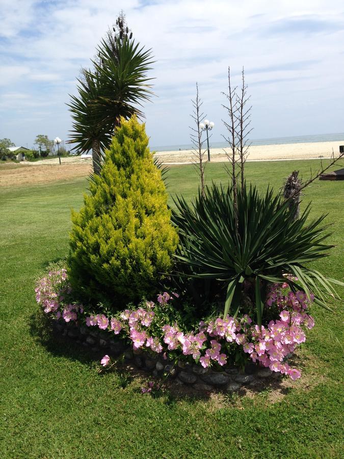 Hotel Akrogiali Korinós 外观 照片