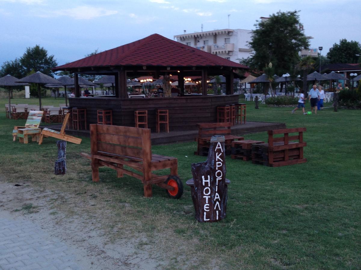 Hotel Akrogiali Korinós 外观 照片