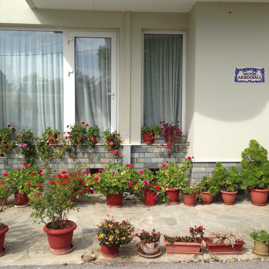 Hotel Akrogiali Korinós 外观 照片